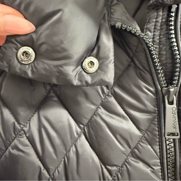 Calvin Klein Black Quilted Puffer Vest Size- M - Picture 6 of 8